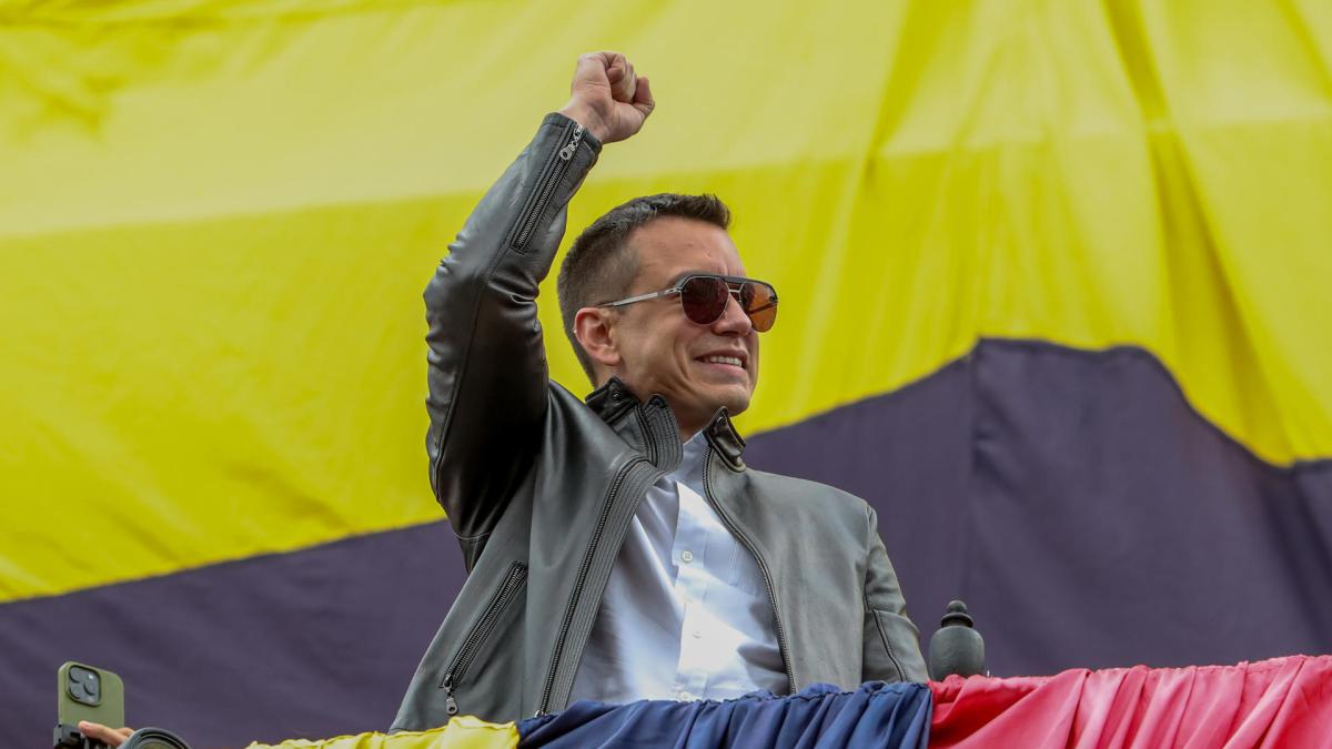 Gobierno de Noboa gastará USD 26,5 millones en un helicóptero VIP presidencial